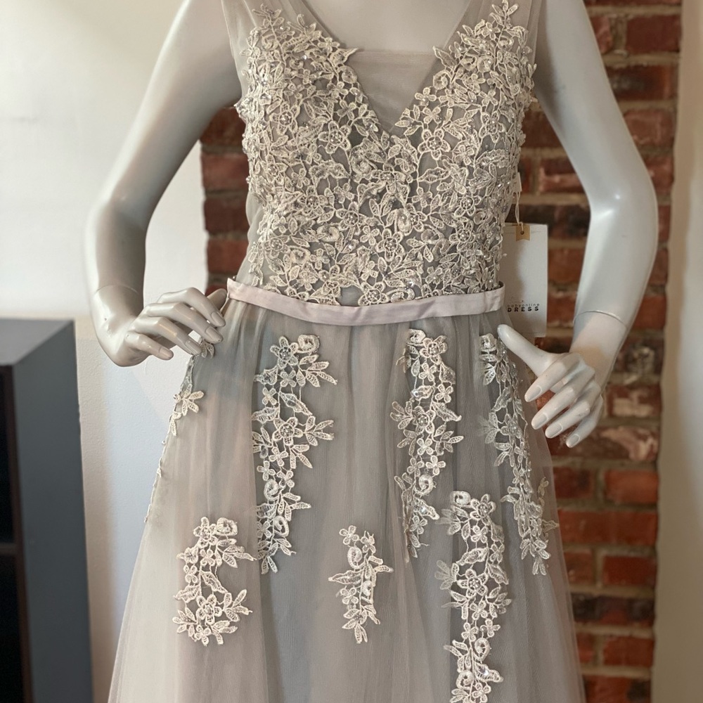 Babyonline D.R.E.S.S    Grey tulle embroidered dress